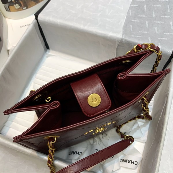  Handbag  Chanel AS2750  size  23 21 11 cm