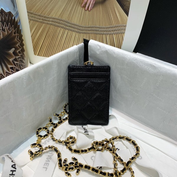  Handbag   Chanel  81150  size 10.5 7 0.5 cm