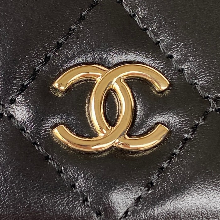 Handbag Chanel AS2875  size 12.4*22.3*5.7 cm
