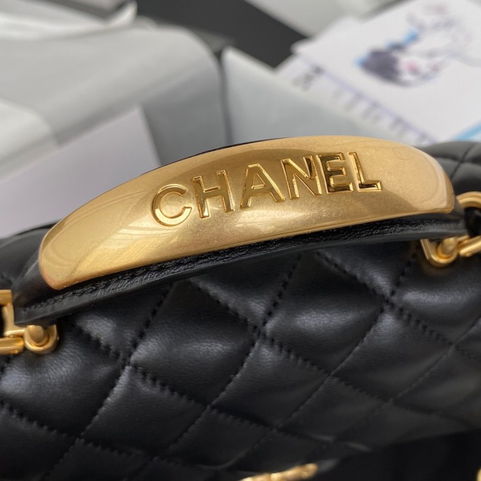  Handbag  Chanel AS2431 size 20x12x6 cm