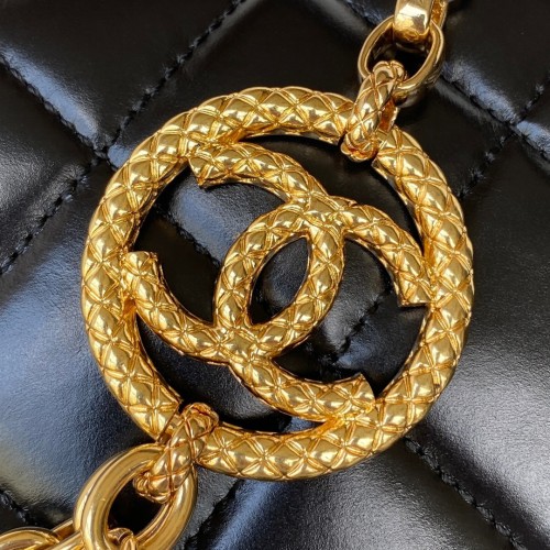  Handbag  Chanel AS3383 size  13-19-6.5 cm