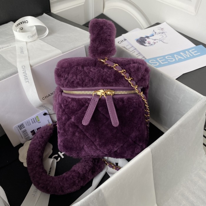  Handbag  Chanel   AS3357  size 27*17*17* cm