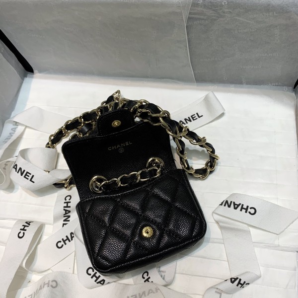  Handbag  Chanel 882138 size 10 7.5 2 cm