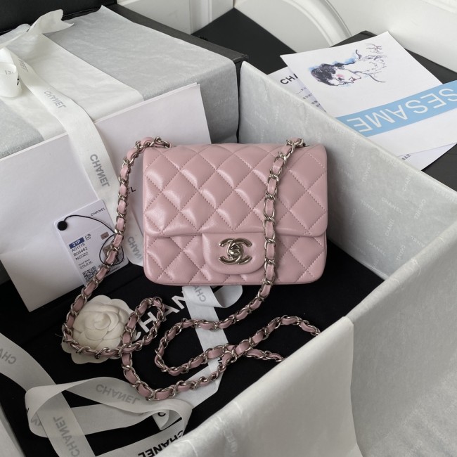  Handbag  Chanel  size 17 cm