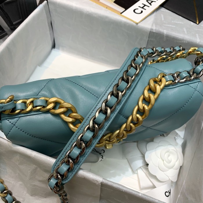 Handbag  Chanel  AS1160 size 16 26 9 cm