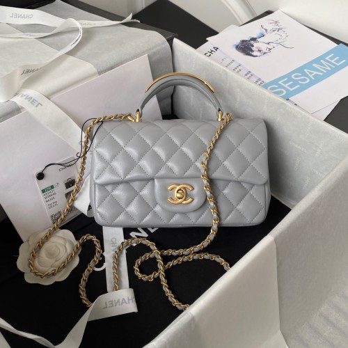  Handbag  Chanel AS2431  sizez  20x12x6 cm