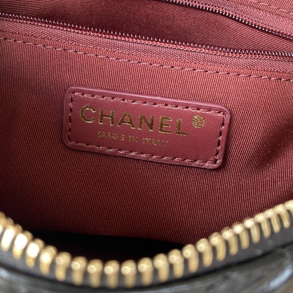  Handbag  Chanel AS3383 size  13-19-6.5 cm