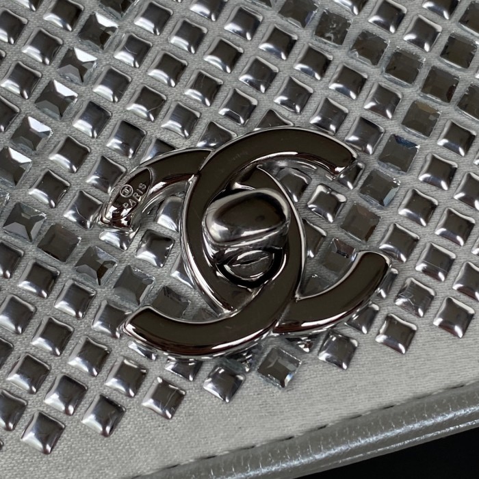  Handbag Chanel  AP2853  size 19.2*12.3*3.5 cm