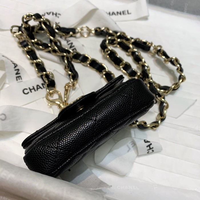  Handbag  Chanel 882138 size 10 7.5 2 cm