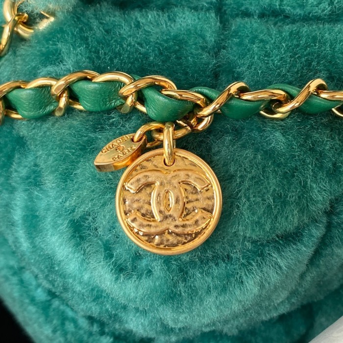  Handbag  Chanel  AS3357  size  27*17*17 *cm