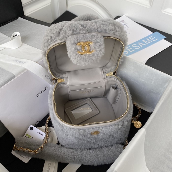  Handbag  Chanel AS3357  size  27*17*17* cm