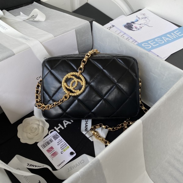  Handbag  Chanel AS3383 size  13-19-6.5 cm