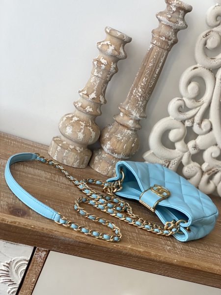  Handbag  Chanel 3475  size 12.5*19*6.5* cm