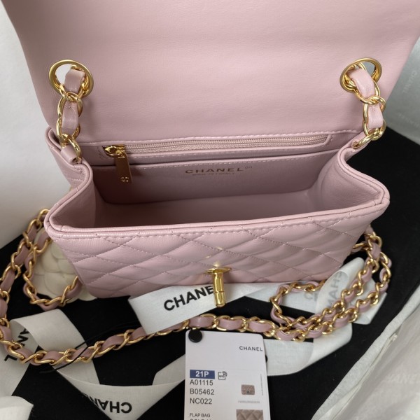  Handbag  Chanel  size  17 cm