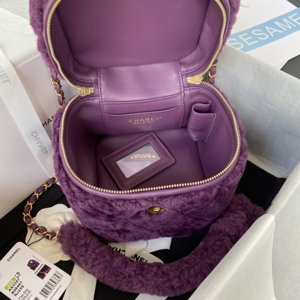  Handbag  Chanel   AS3357  size 27*17*17* cm