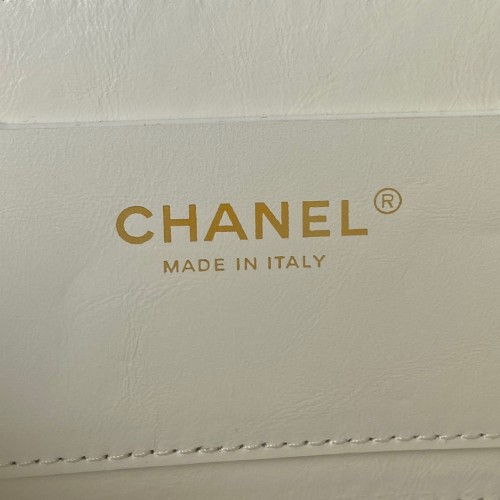  Handbag  Chanel  AS3332 size  21*23*8  cm