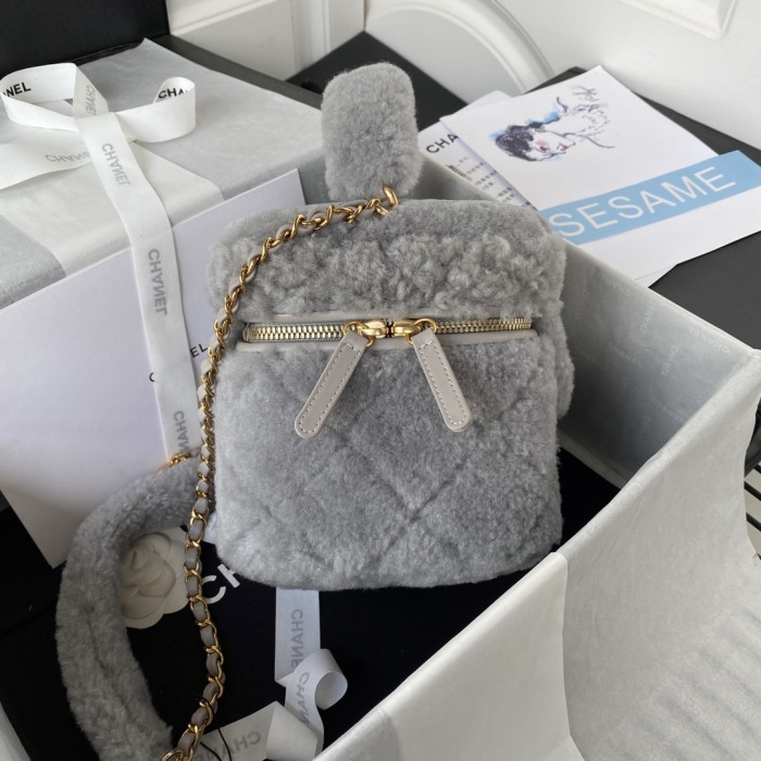  Handbag  Chanel AS3357  size  27*17*17* cm