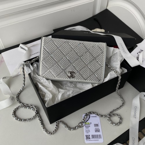  Handbag Chanel  AP2853  size 19.2*12.3*3.5 cm