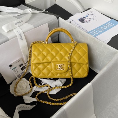  Handbag  Chanel AS2431 size  20x12x6 cm