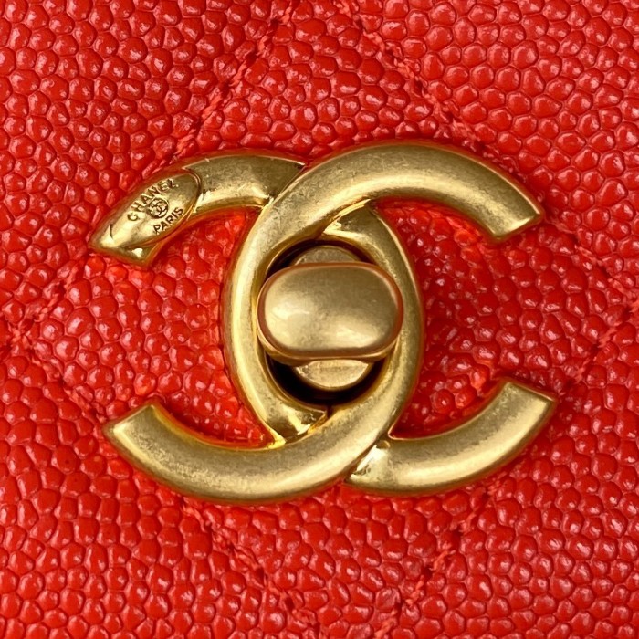 Handbag  Chanel  AP2840 size 12.3x19.2x3.5 cm