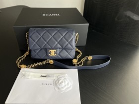  Handbag  Chanel  AP3369  size  21 cm