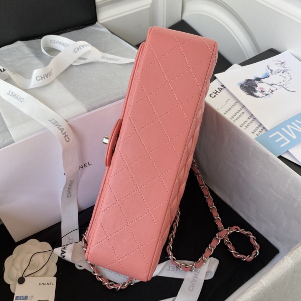  Handbag  Chanel  A01112  size  15.5x25.5x6.5 cm