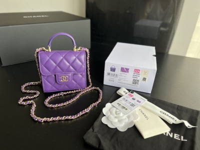  Handbag  Chanel  AP2682  size  11cmx11cmx4 cm