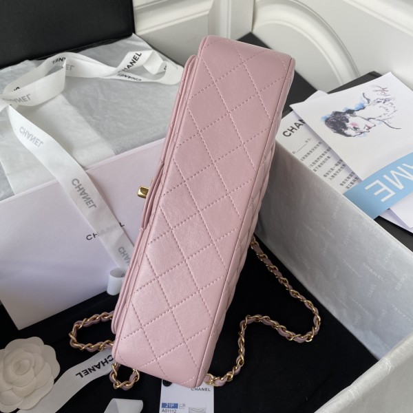  Handbag  Chanel  A01112  size  15.5x25.5x6.5 cm