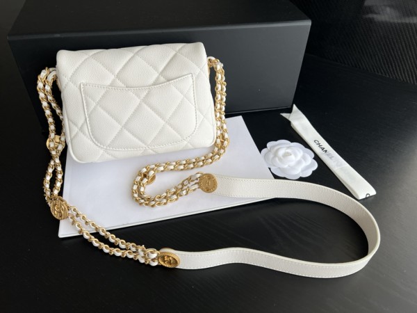  Handbag Chanel AP3369  size  18 cm