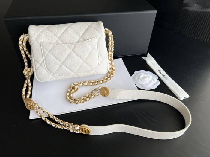  Handbag Chanel AP3369  size  18 cm