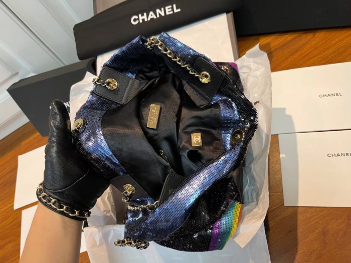  Handbag   Chanel  99815  size  39*39  cm