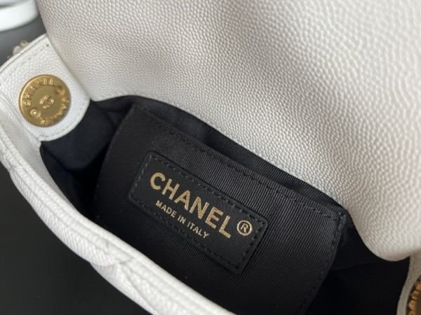  Handbag Chanel AP3369  size  18 cm