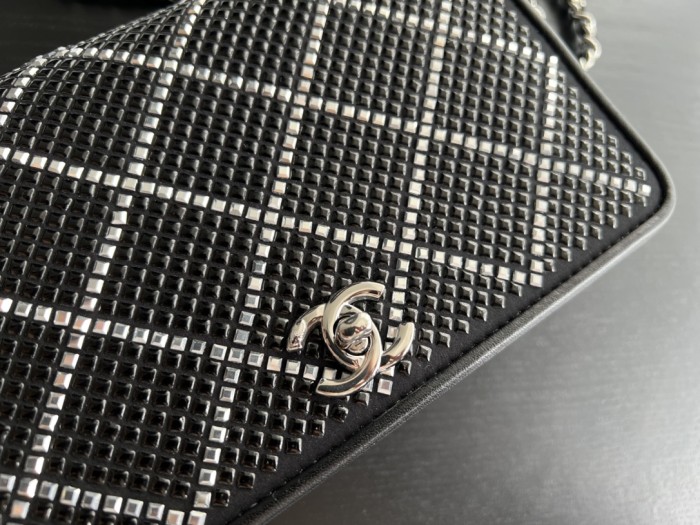 Handbag  Chanel  size 19 cm