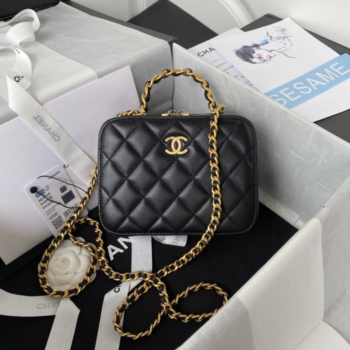  Handbag Chanel AS3318  size  12.5*17*7 *cm