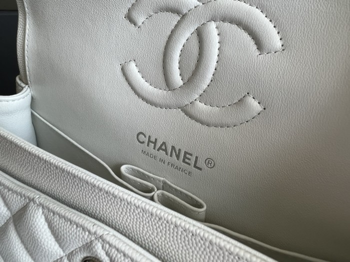 Handbag   Chanel  1113 size  23 cm 