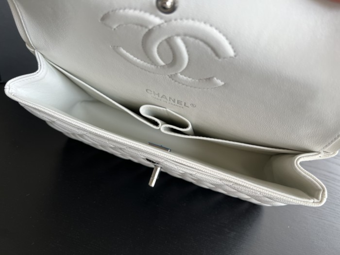 Handbag   Chanel   1112 size  25 cm