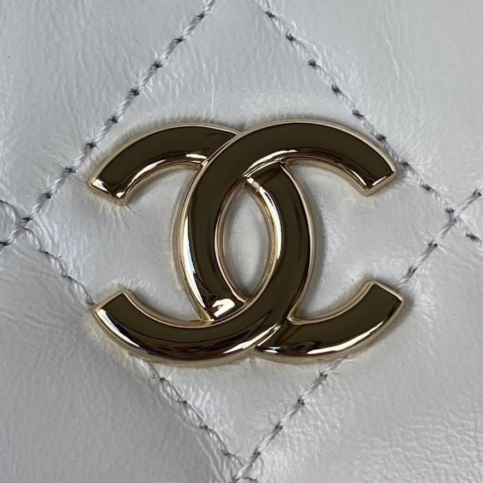  Handbag   Chanel AS3332  size 21*23*8  cm