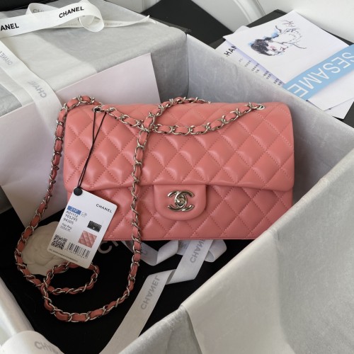  Handbag  Chanel  A01112  size  15.5x25.5x6.5 cm