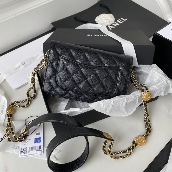 Handbag  Chanel  AP2840  size 12.3x19.2x3.5 cm