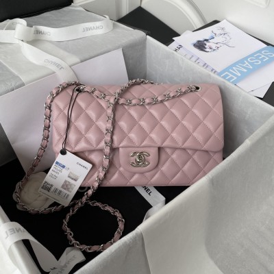  Handbag  Chanel  A01112  size 15.5x25.5x6.5 cm