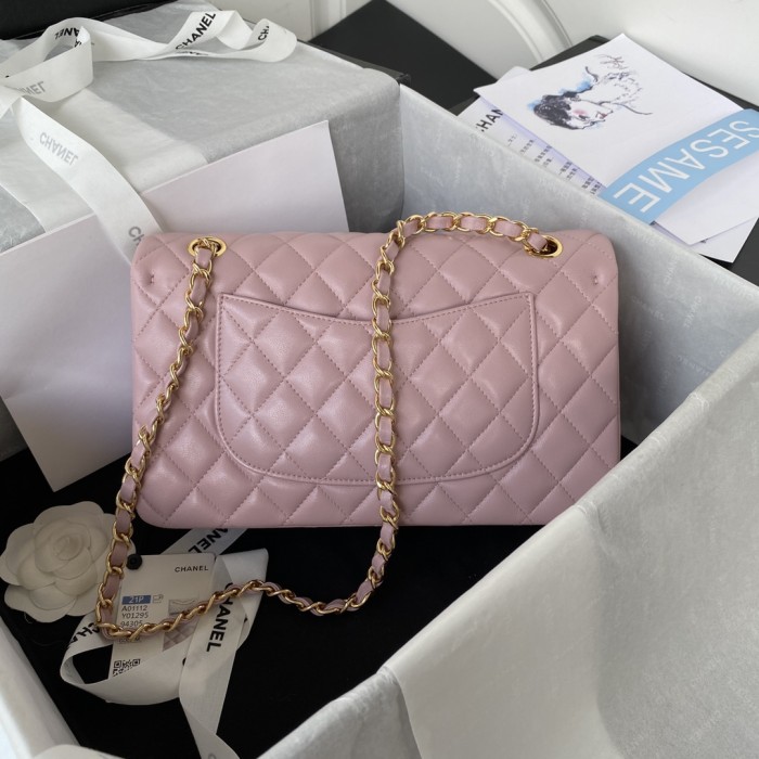  Handbag  Chanel  A01112  size  15.5x25.5x6.5 cm