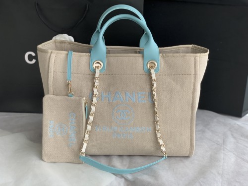  Handbag   Chanel  66941 siez  38X32X18 CM