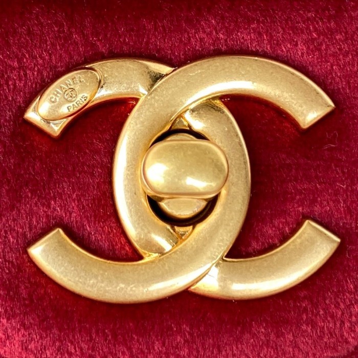  Handbag  Chanel  AS3450  size  20 cm