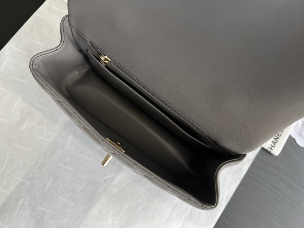 Handbag   Chanel AS2431  size 20cmx13cmx9 cm