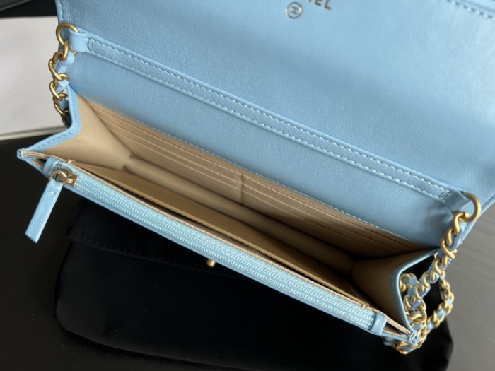 CHANEL 22SS Spring And Summer WOC Lambskin Wealth Bag Wallet Shoulder Bag Crossbody Bag Women's Babyblue Sky Blue AP1450-B08034-NH626 size 19*3*12.5cm