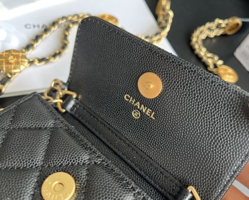  Handbag Chanel  size 12 cm