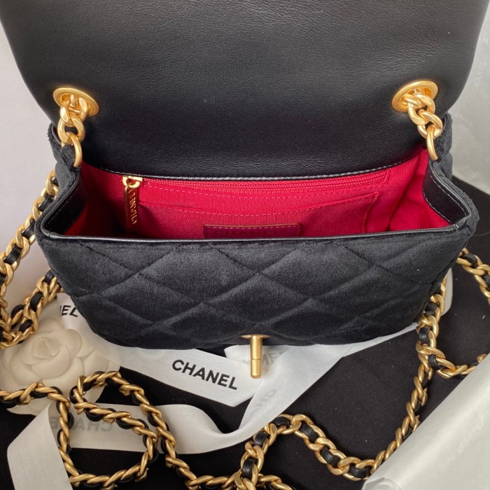  Handbag  Chanel  AS3450  size  20 cm 