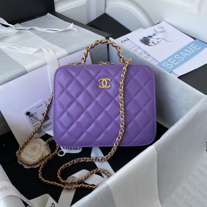  Handbag  Chanel AS3319 size  16*20.5*7.5* cm