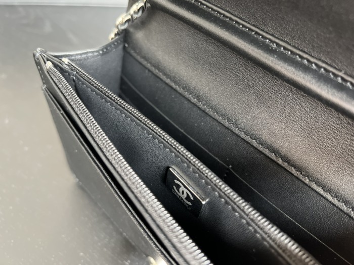  Handbag  Chanel  size 19 cm