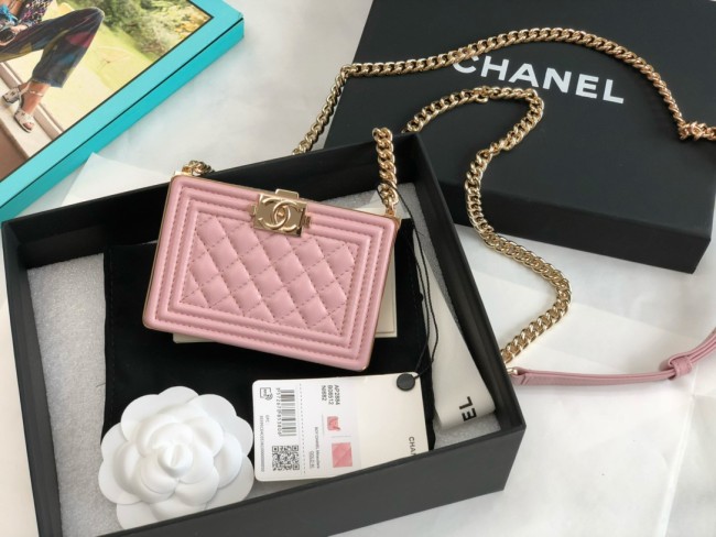Handbag Chanel   size  11*7.5*2.4 cm